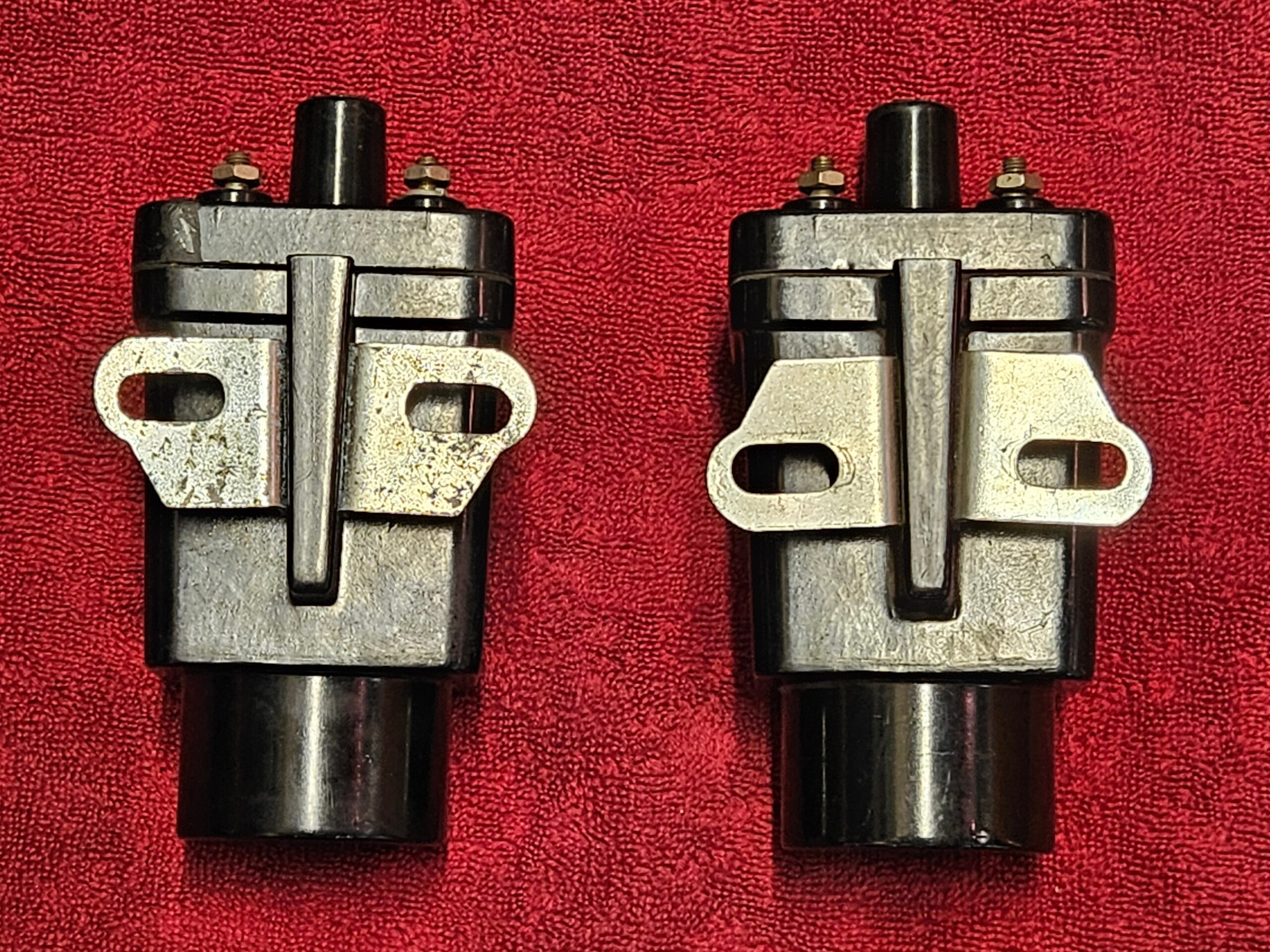 Tungsten Ignition Coils Matched Pair with Mounting Brackets USED Flathead - Image 4