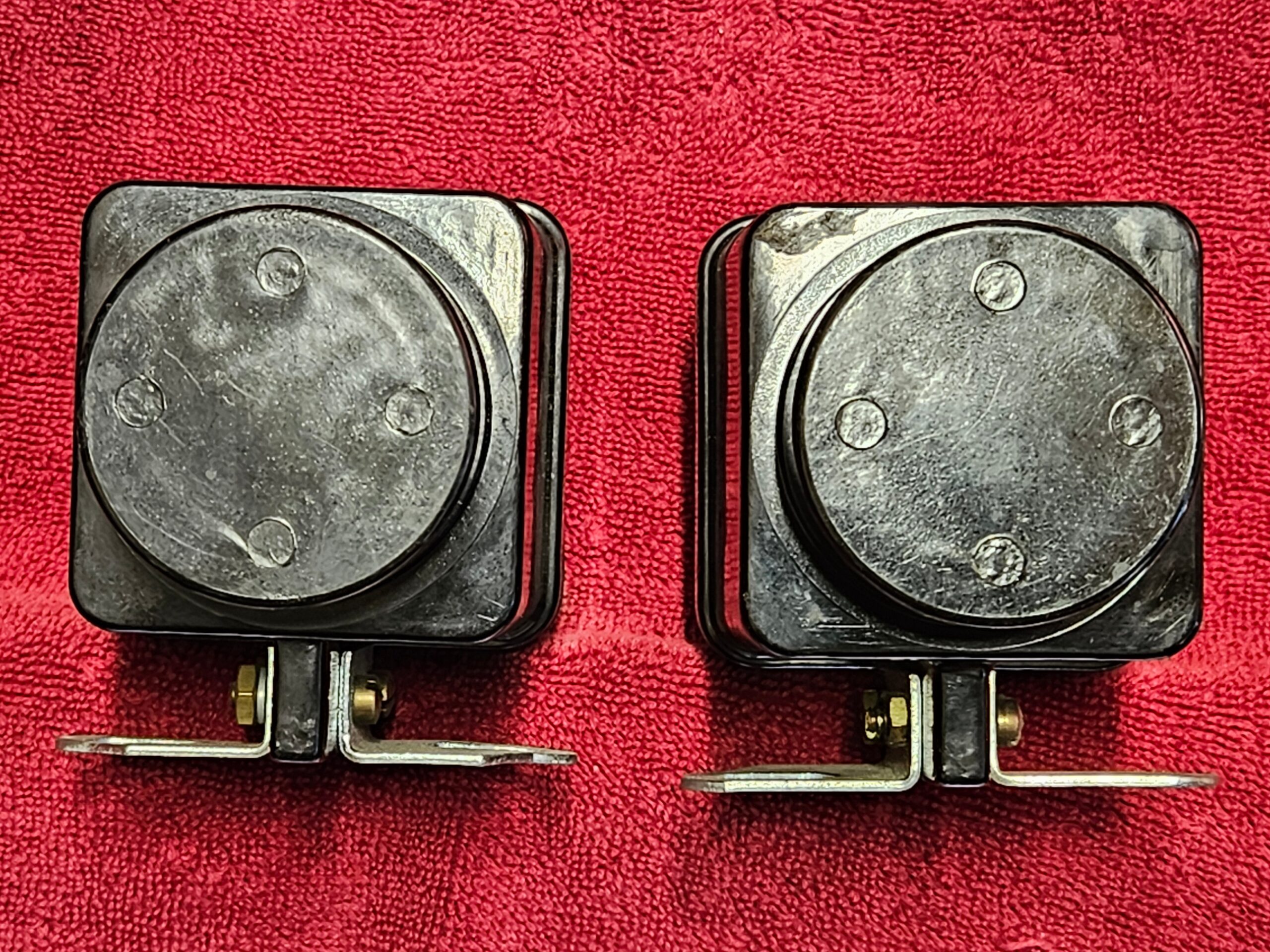 Tungsten Ignition Coils Matched Pair with Mounting Brackets USED Flathead - Image 5