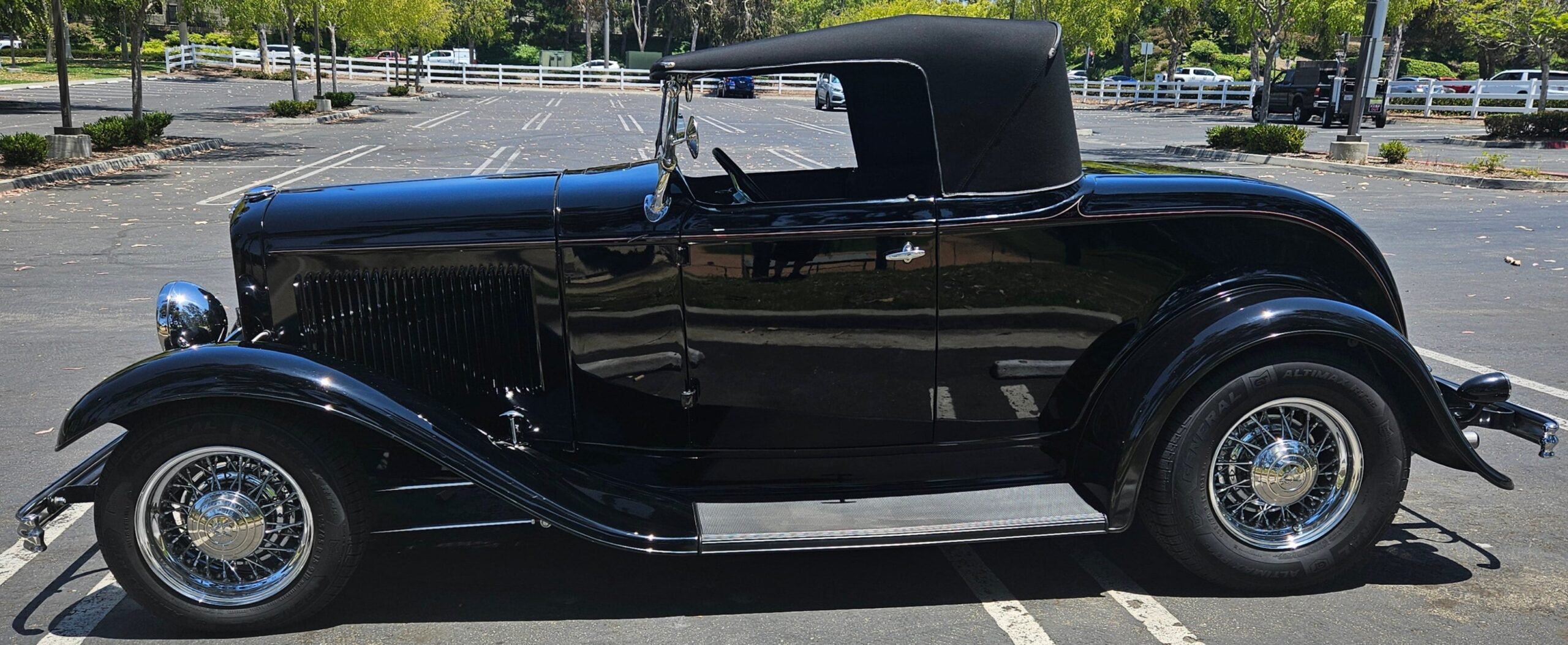 1932 Ford Roadster 302 V8 Manual All Steel - Image 6
