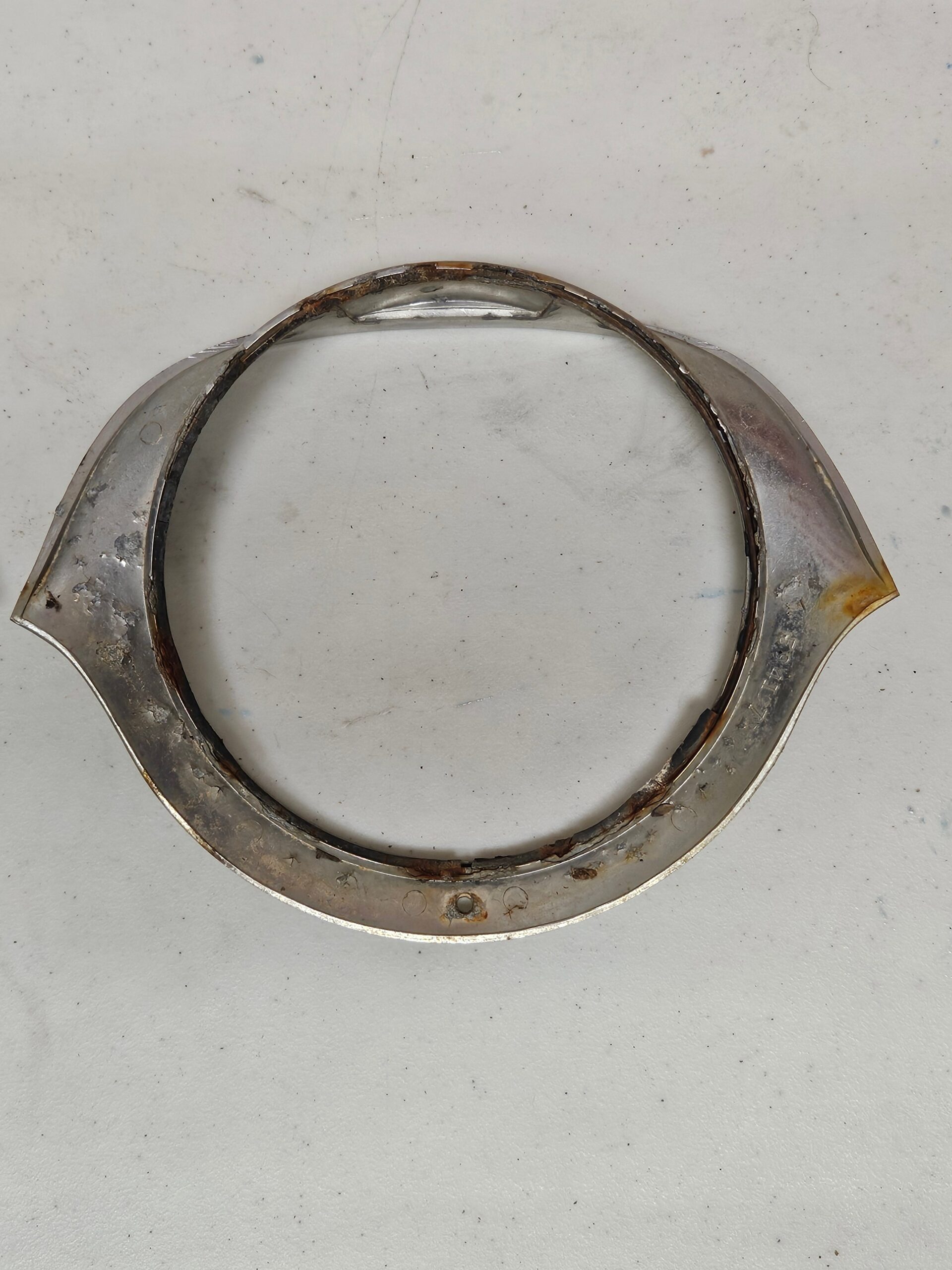 1954-1955 Cadillac 5941973 Headlight Trim Bezels Pair Original OEM - Image 4