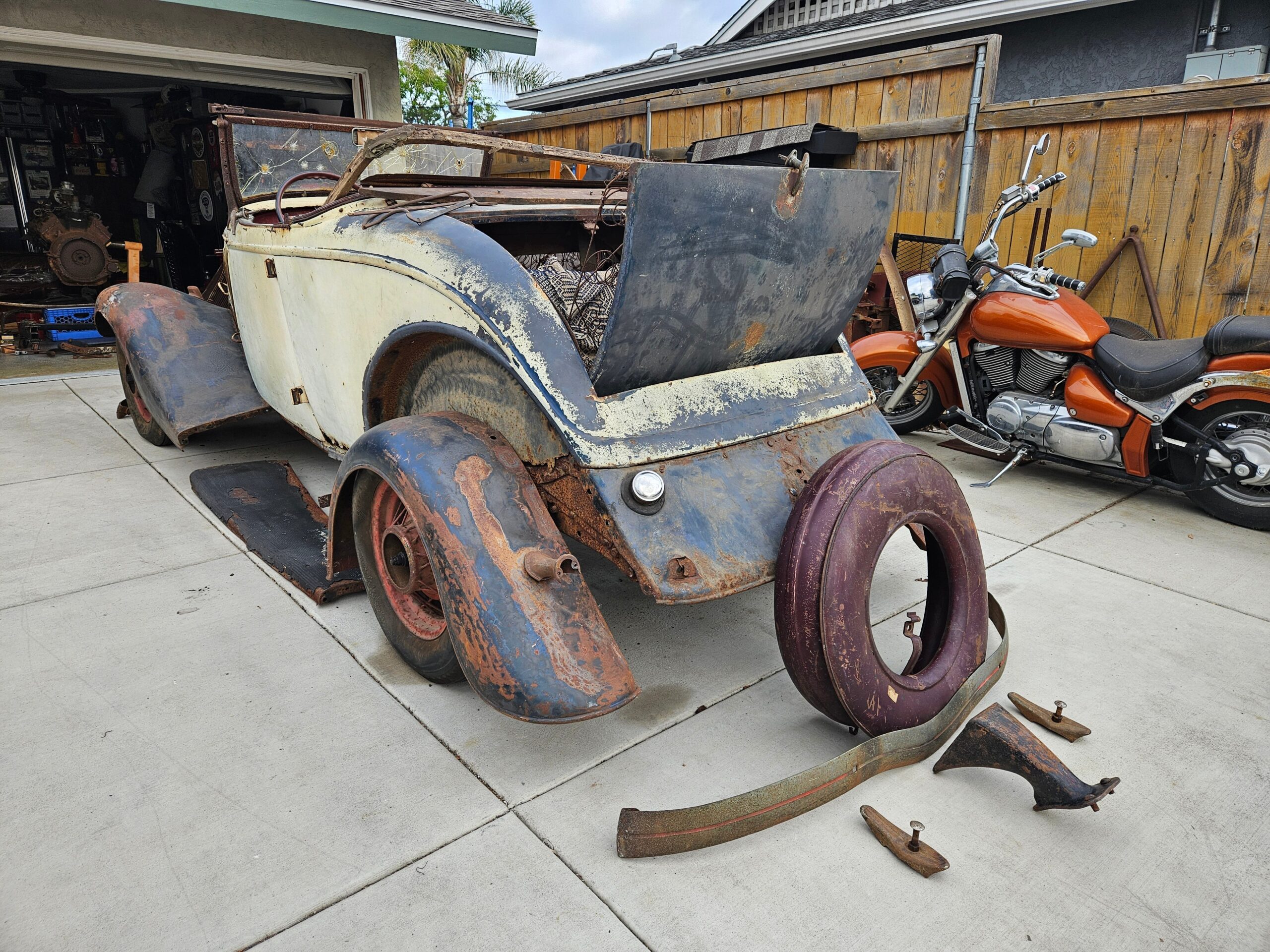 1934 Ford Roadster Project All Steel, Rumble Seat 8BA Flathead RUNS CA Title! - Image 27