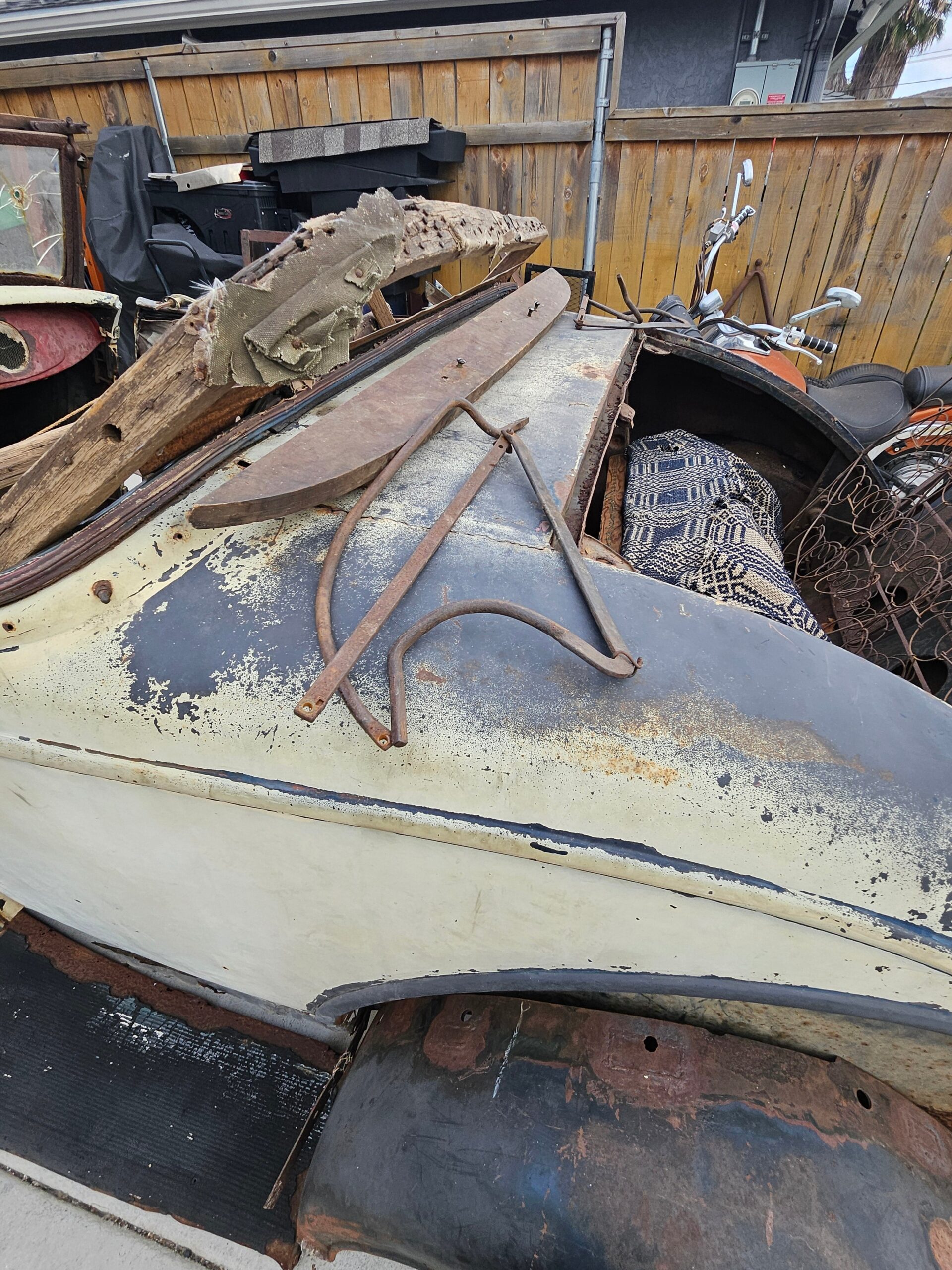1934 Ford Roadster Project All Steel, Rumble Seat 8BA Flathead RUNS CA Title! - Image 25