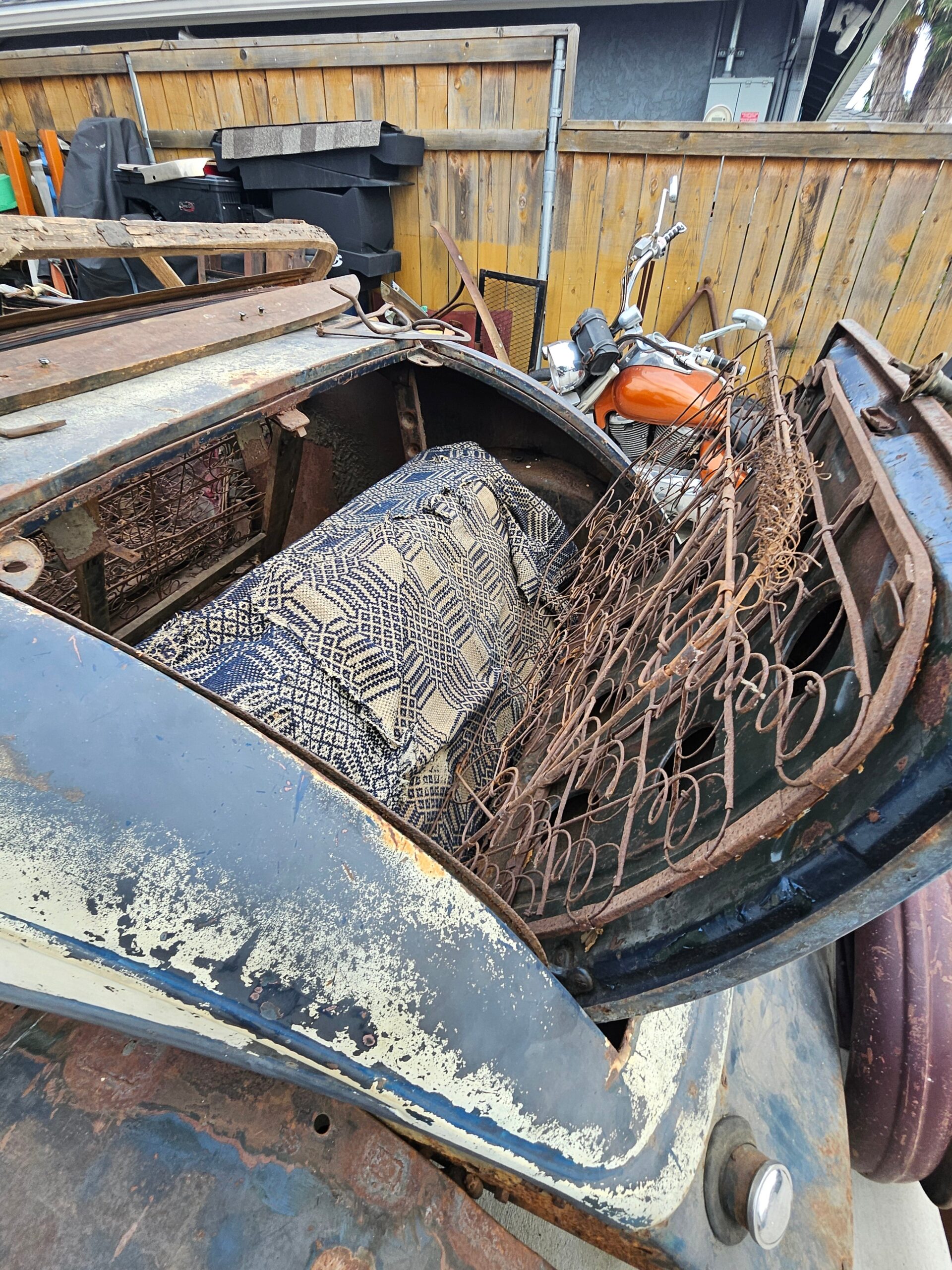 1934 Ford Roadster Project All Steel, Rumble Seat 8BA Flathead RUNS CA Title! - Image 24