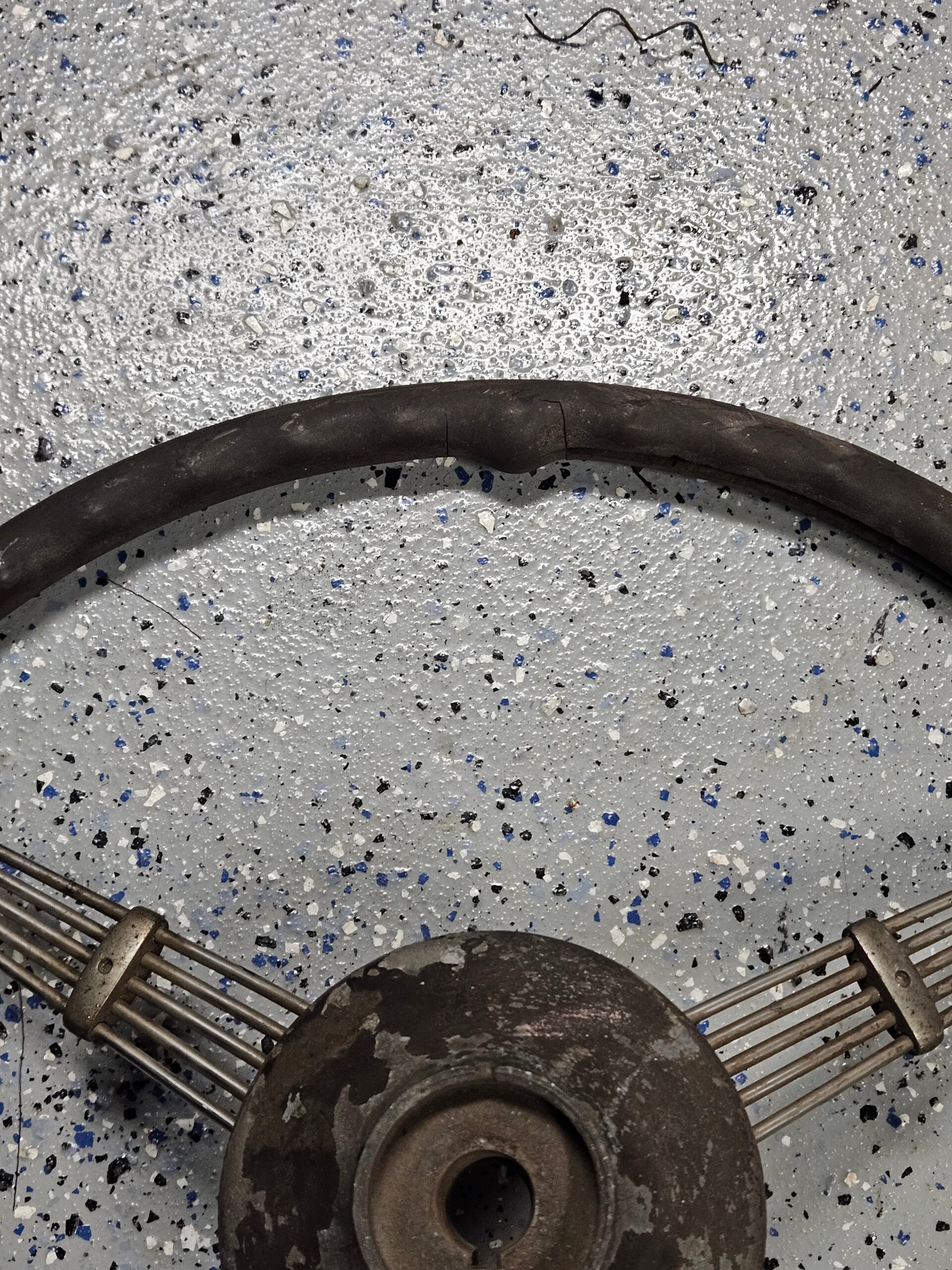 1938-1939 Ford 81A/91A-3600 17" Banjo Steering Wheel Original OEM V8 Hot Rod - Image 13
