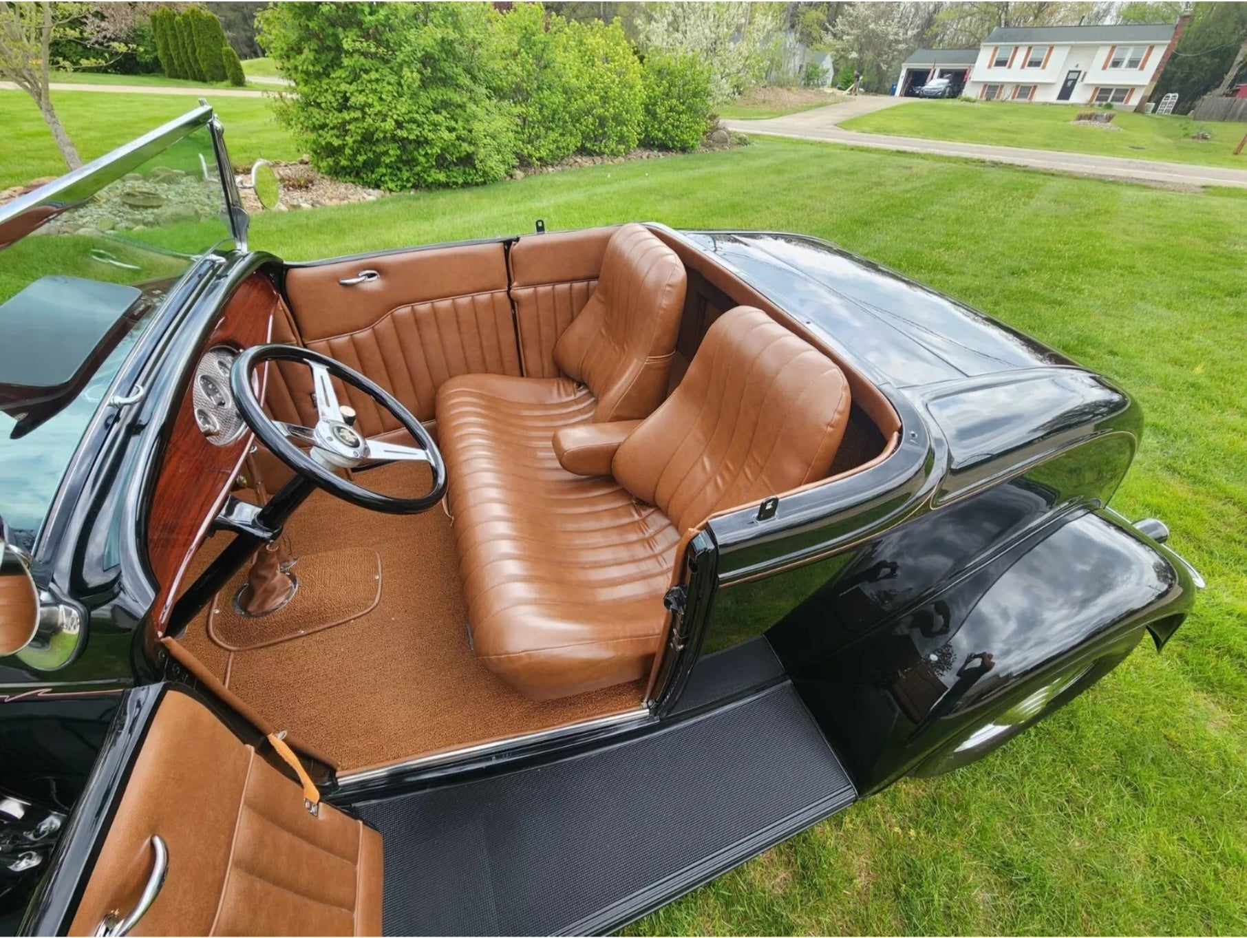 1932 Ford Roadster 302 V8 Manual All Steel - Image 16