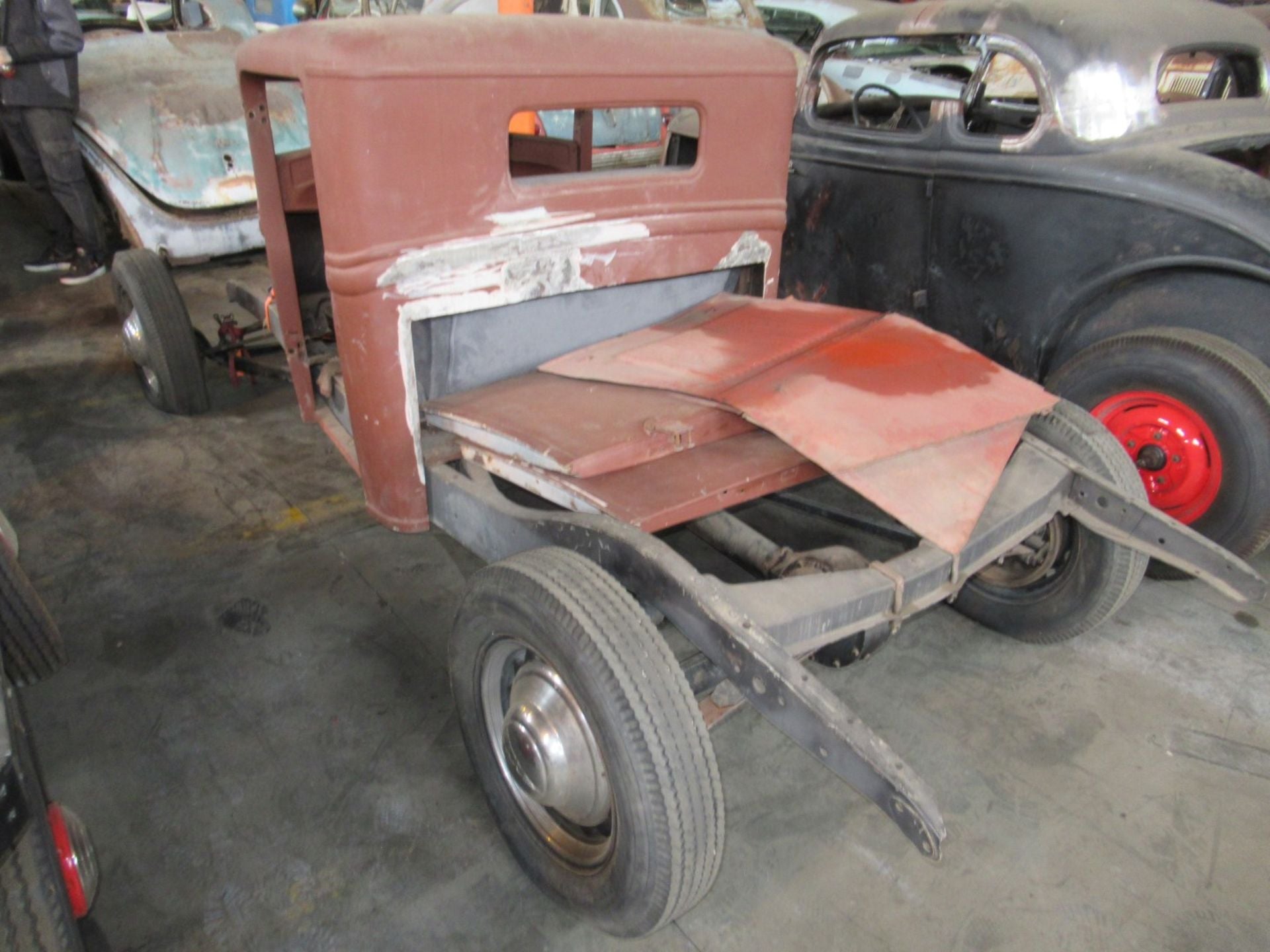1933 Ford Pickup Hot Rod PROJECT Chopped, Channeled, Flathead V8 - Image 11